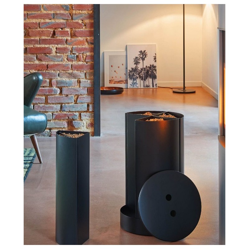 Storekeeper pellet wood Fractio black Frost nineteen design