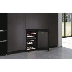 Vinoteca Haier HWS42GDAU1 Black
