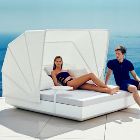 Transat Vela Daybed Vondom Inclinable Blanc Mat avec Parasol