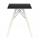 Mesa de comedor Vondom Faz Madera tapa cuadrada negra y patas de roble natural