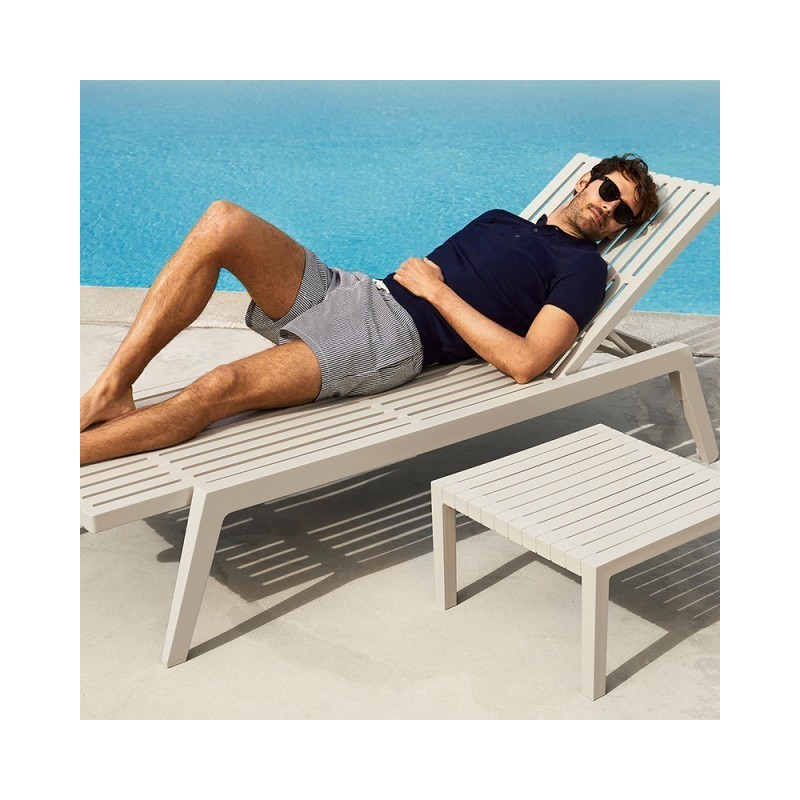 Set di 4 lettini Spritz Vondom prendere il sole