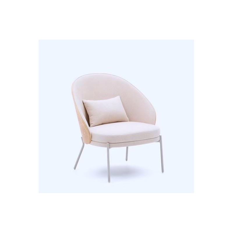 Sillón de chenilla beige y patas de metal beige Amy VeryForma