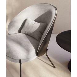 Light Grey Chenille Armchair with Black Metal Legs Amy VeryForma