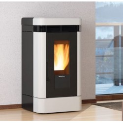 Pelletofen La Nordica Extraflame Dahiana VFS 10 kW belüftet Elfenbein