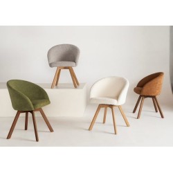 Cadeira Arvin Swirl em tecido chenille bege e pernas de madeira de carvalho VeryForma