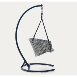 Silla colgante Aliga en aluminio y ratán azul VeryForma