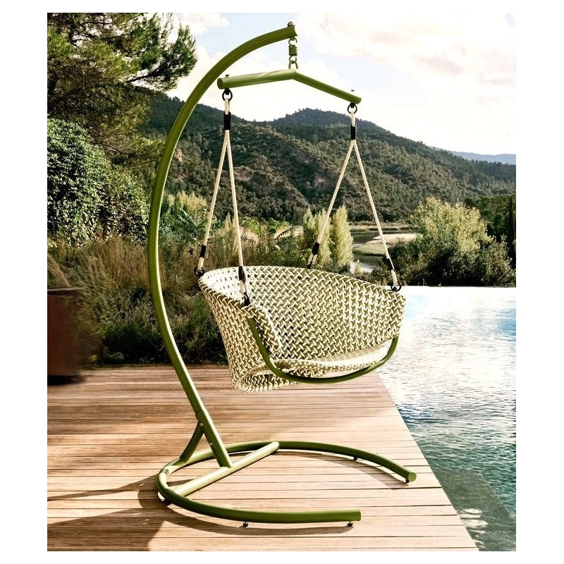 Sedia sospesa Aliga in alluminio e rattan verde VeryForma