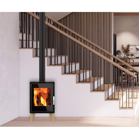 Estufa de leña Jacco con patas de madera Supra 4.8kW